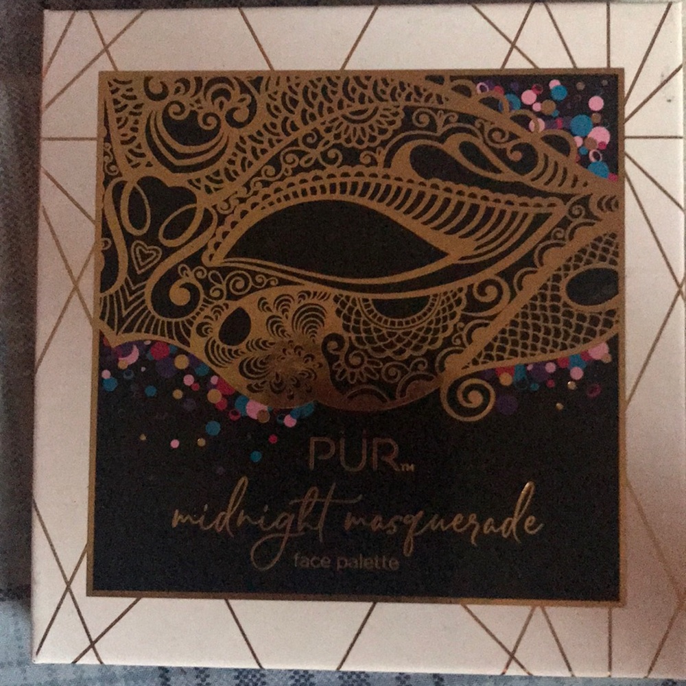 PÜR midnight masquerade face palette